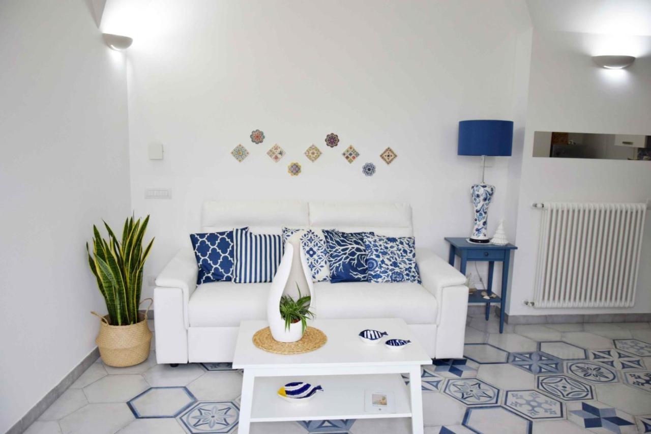 Mela & Cannella Accommodation มินอริ ภายนอก รูปภาพ