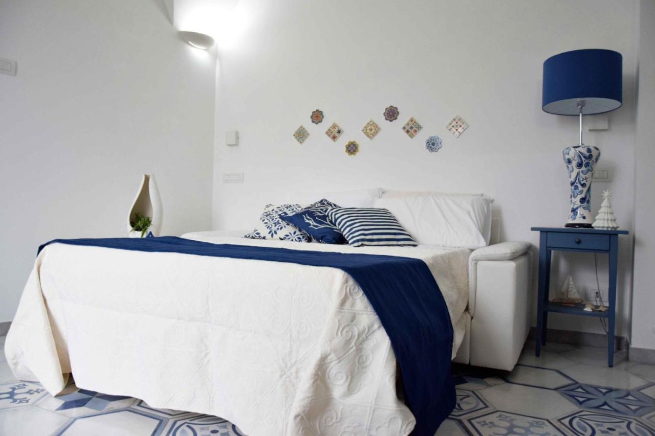 Mela & Cannella Accommodation มินอริ ภายนอก รูปภาพ